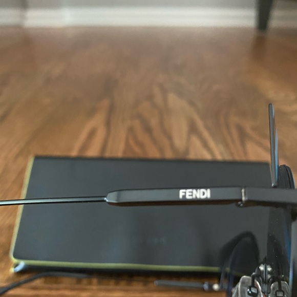 Fendi Electric Blue with Cat-eye Sunglasses - Picture 3 of 3